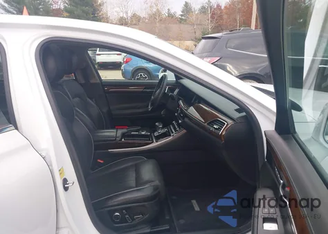 2018 Genesis G90 3.3T Premium из США, поврежденный, VIN KMHG34JAXJU045182